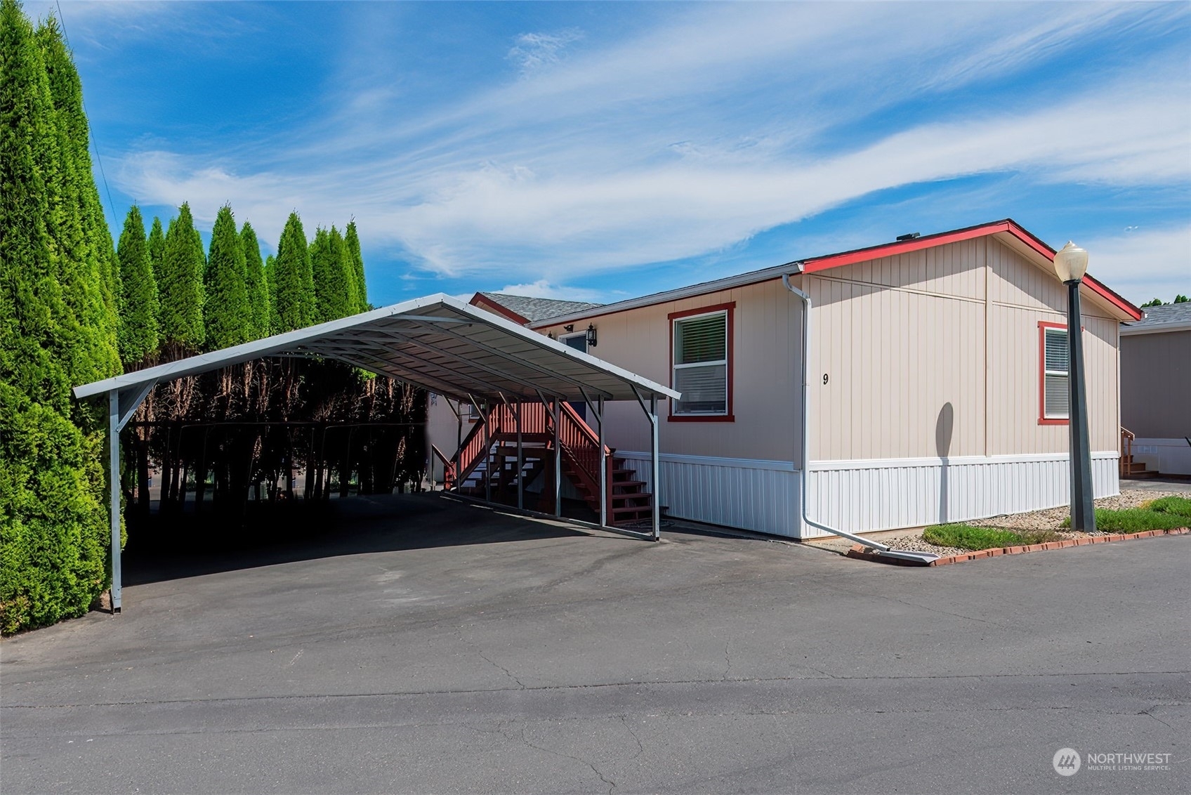 Property Photo:  214 Chapman Road 9  WA 98611 