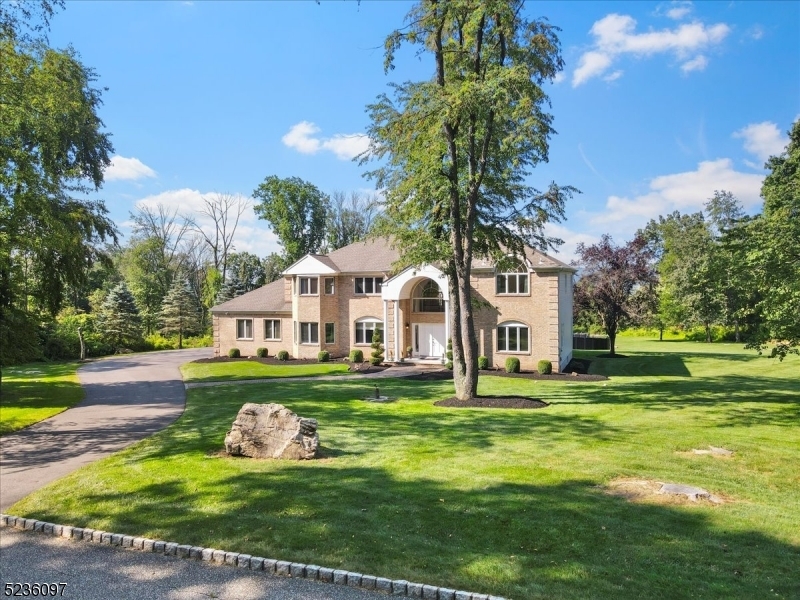 Property Photo: 22 Blue Cliff Dr NJ 08833