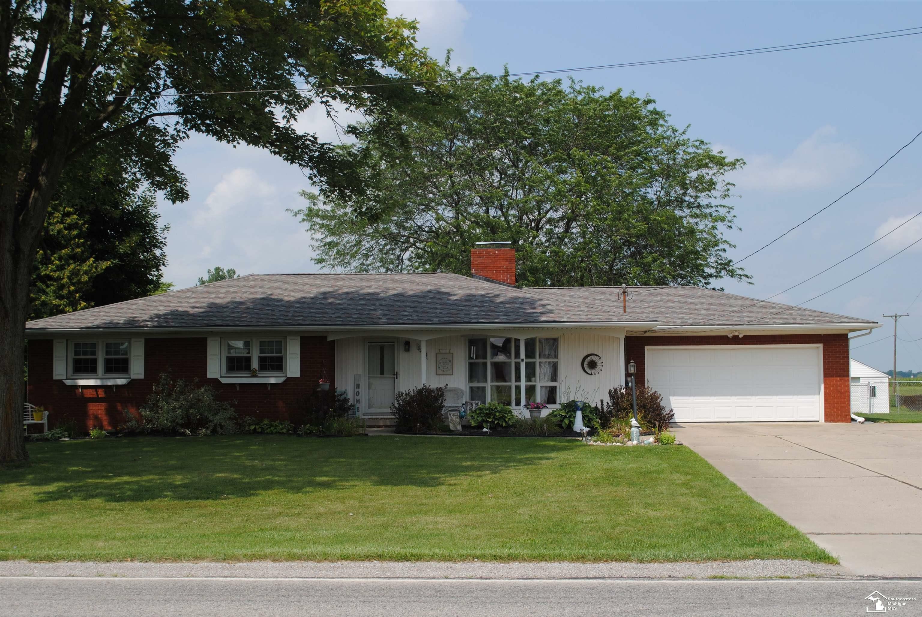 Property Photo:  3320 W Albain Rd  MI 48161 