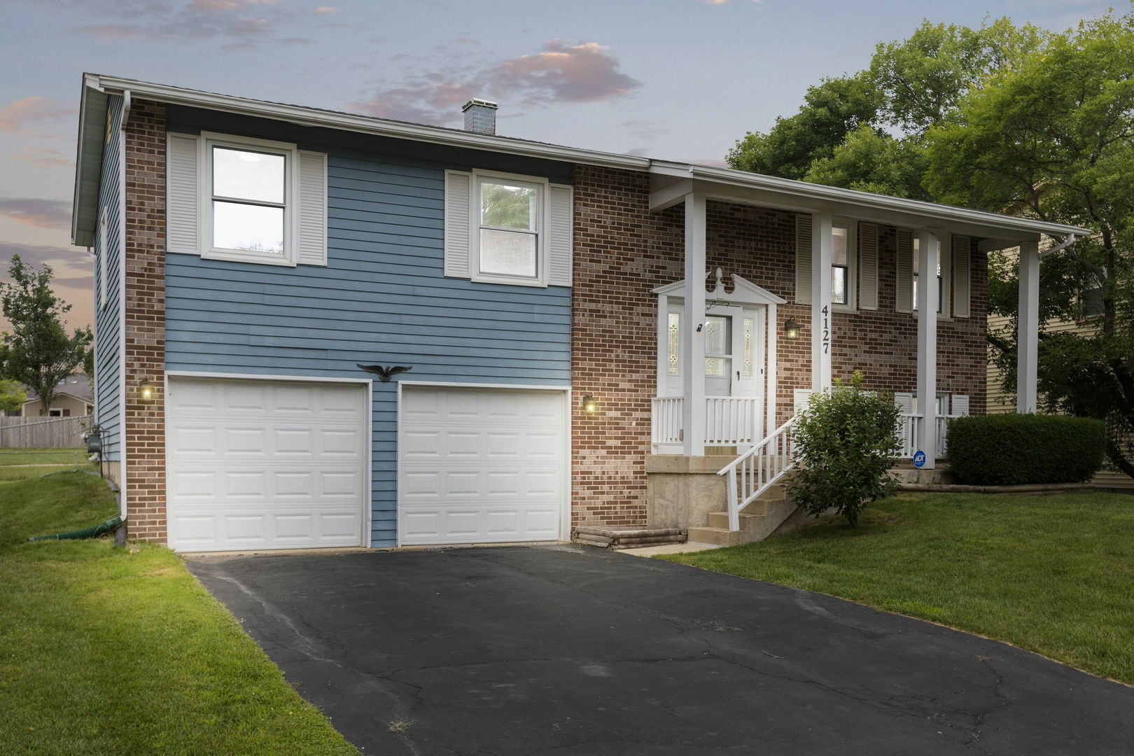 Property Photo: 4127 Crimson Drive IL 60192