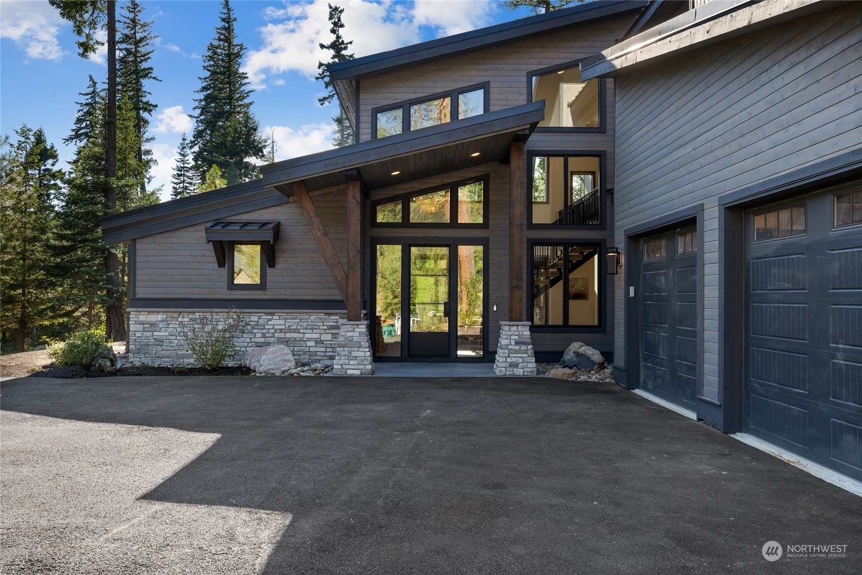 Property Photo:  161 Old Grove Trail  WA 98922 