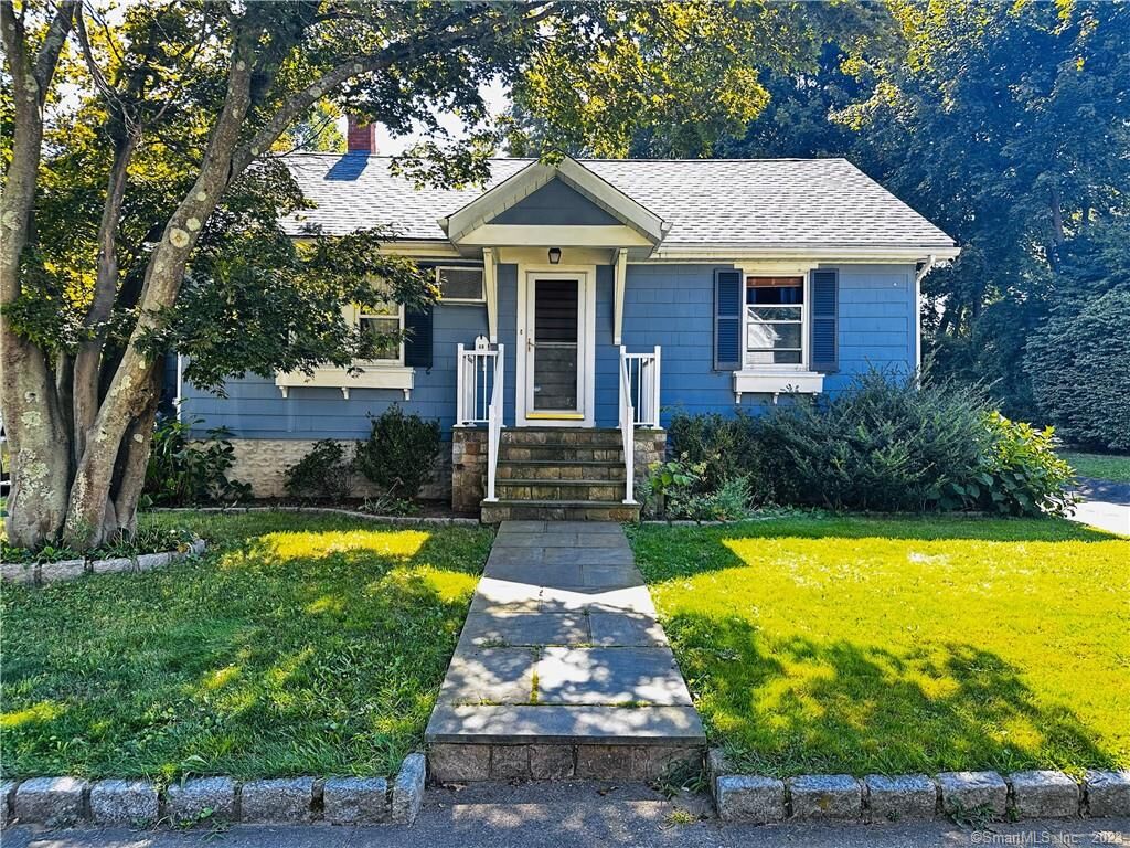 Property Photo:  68 Noble Avenue  CT 06460 