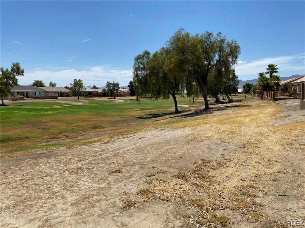 Property Photo:  2072 E Crystal Drive  AZ 86426 