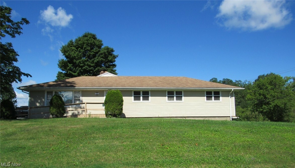 Property Photo:  965 Center Road  OH 44030 
