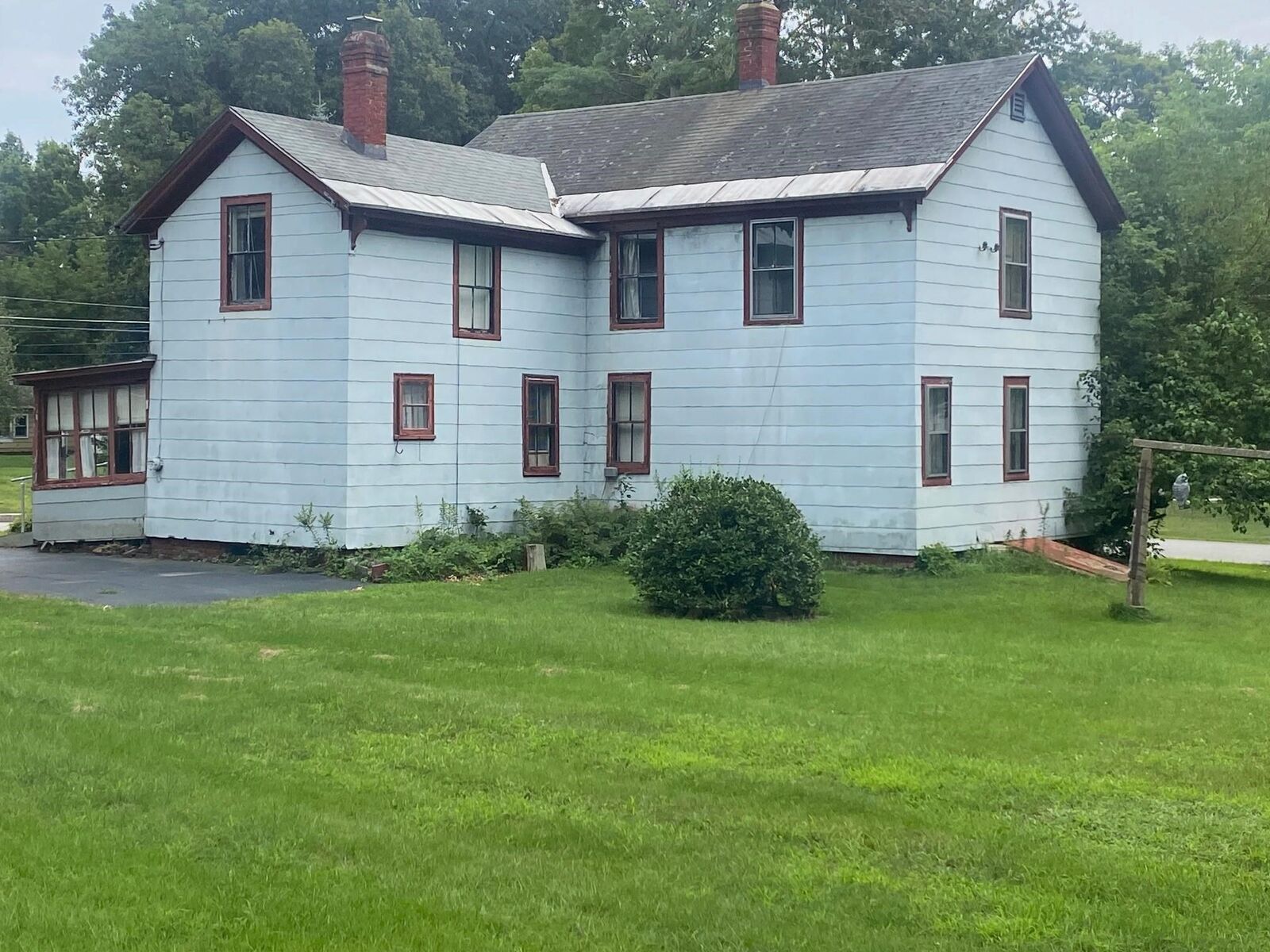 Property Photo: 8 Gale Street NH 03301