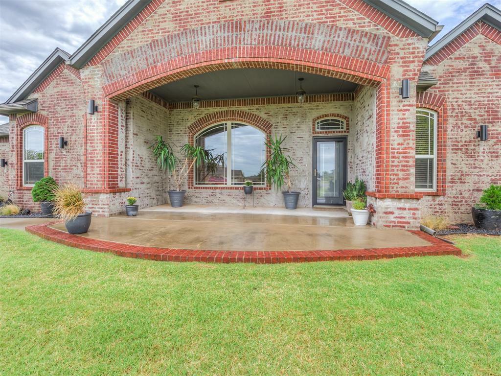 Property Photo: 12916 SW 54th Street OK 73064