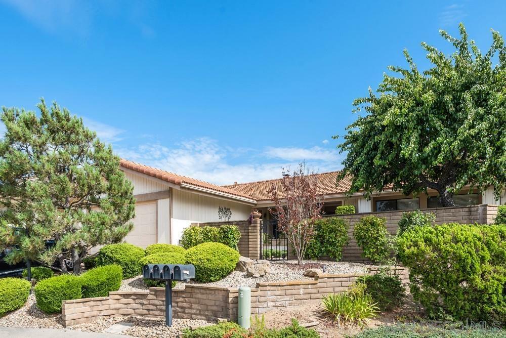 Property Photo: 12671 Plaza Menta CA 92128