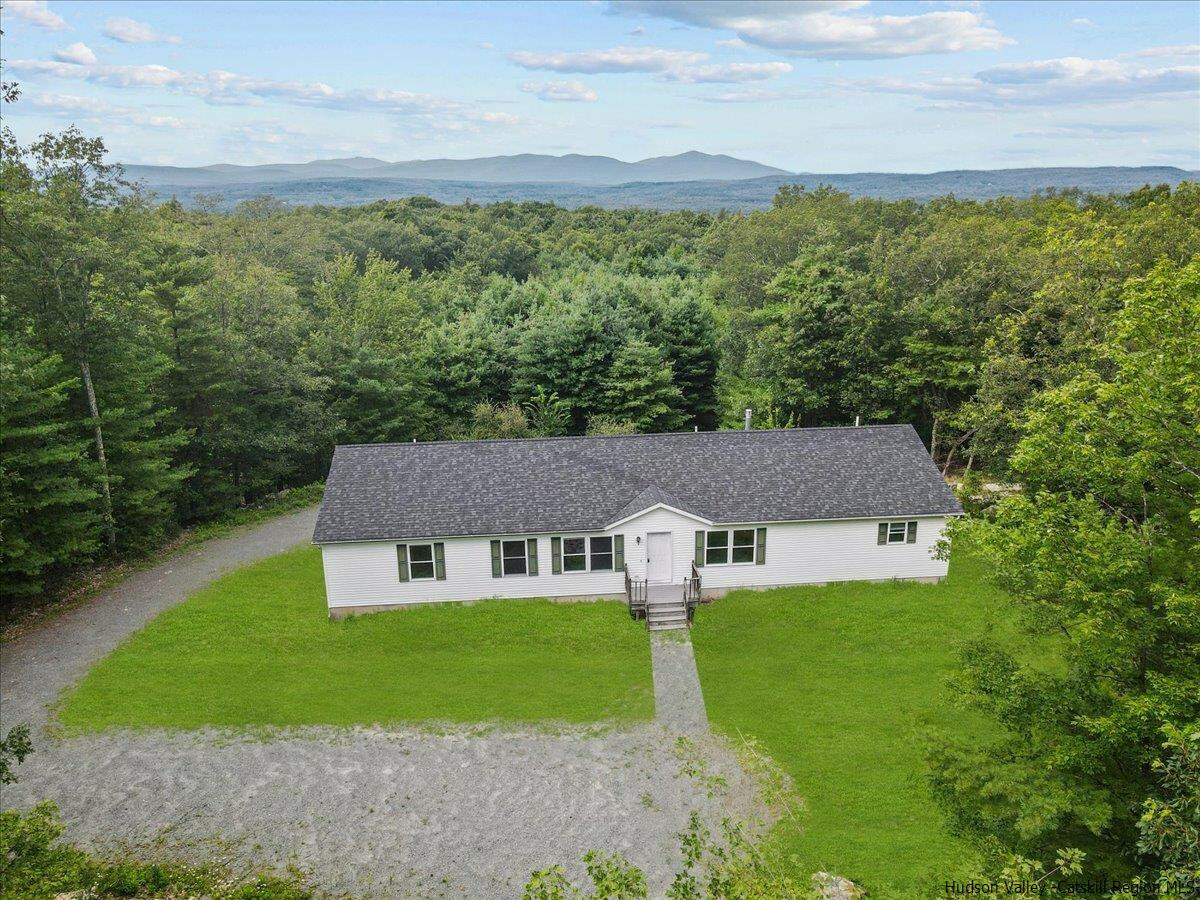 Property Photo:  394 Stony Kill  NY 12404 