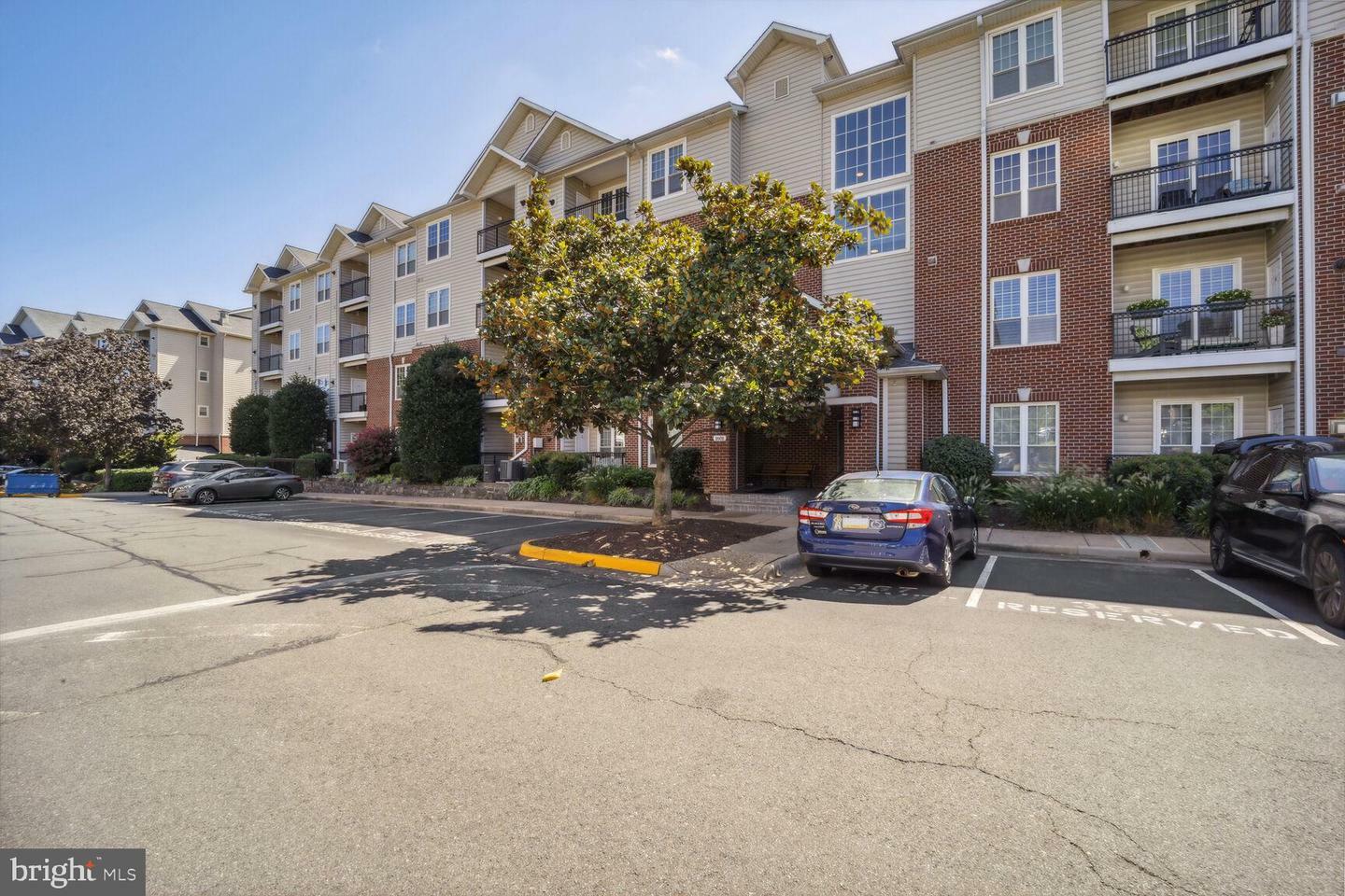 Property Photo: 1601 Spring Gate Drive 1208 VA 22102