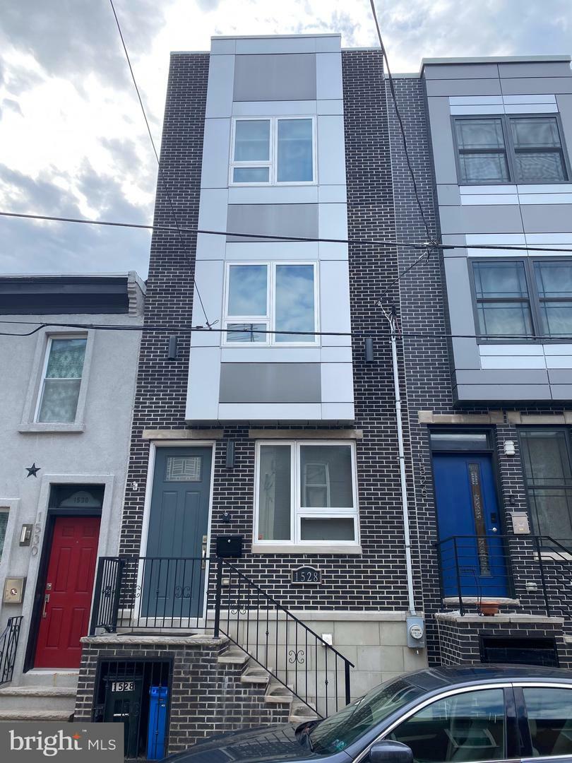 Property Photo: 1528 S Cleveland Street PA 19146