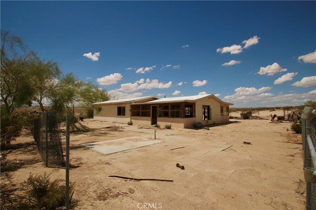 Property Photo: 68989 Cleland Road CA 92277