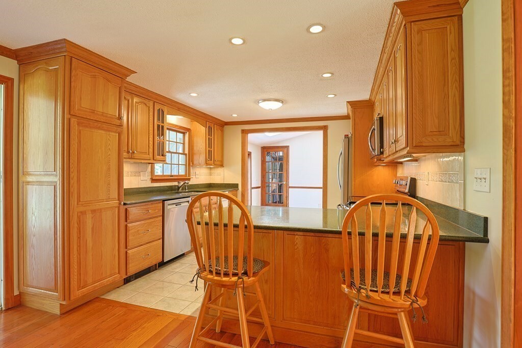 Property Photo: 282 Center St MA 01834