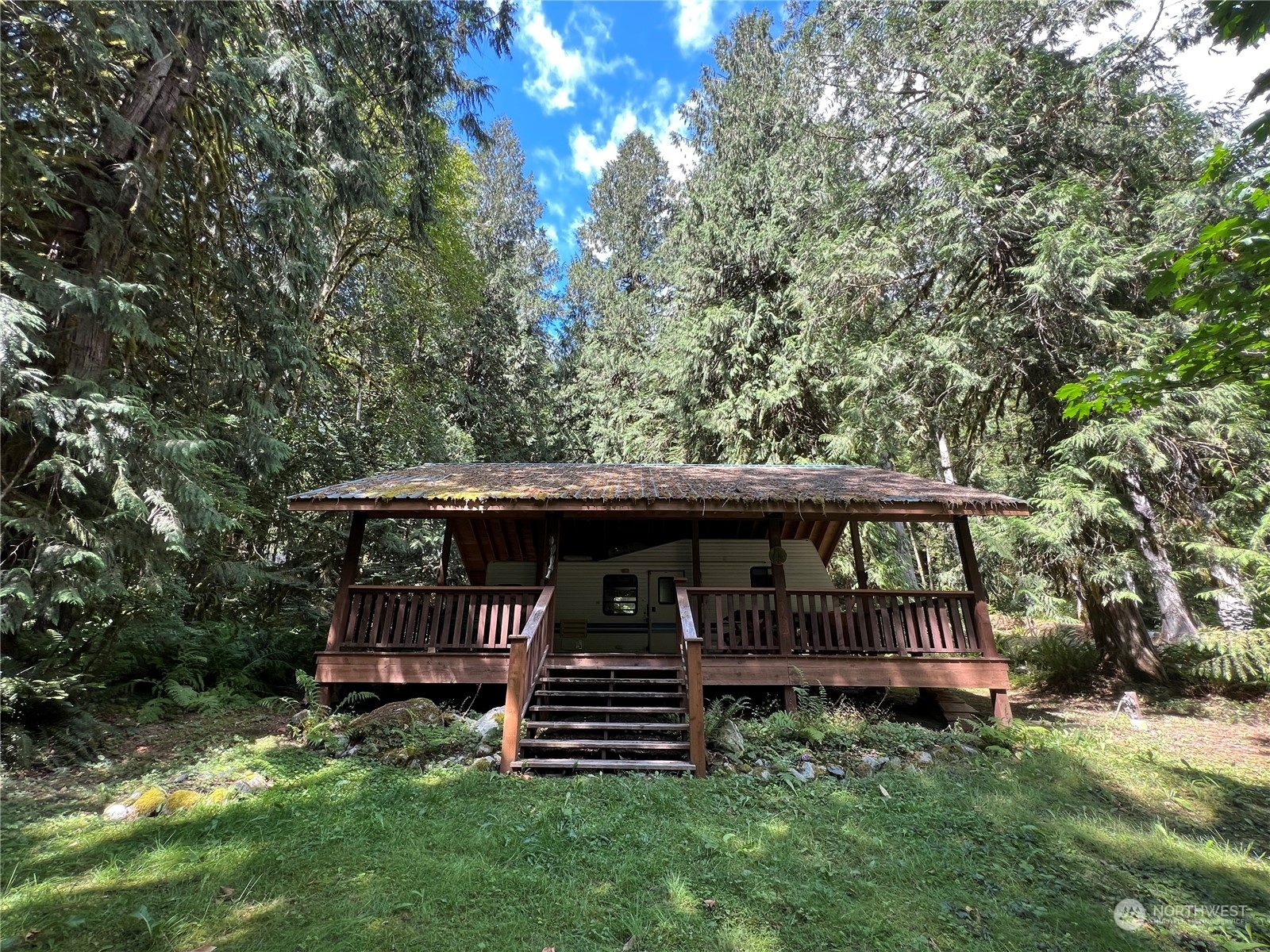 64237 E Cascade Drive  Marblemount WA 98267 photo