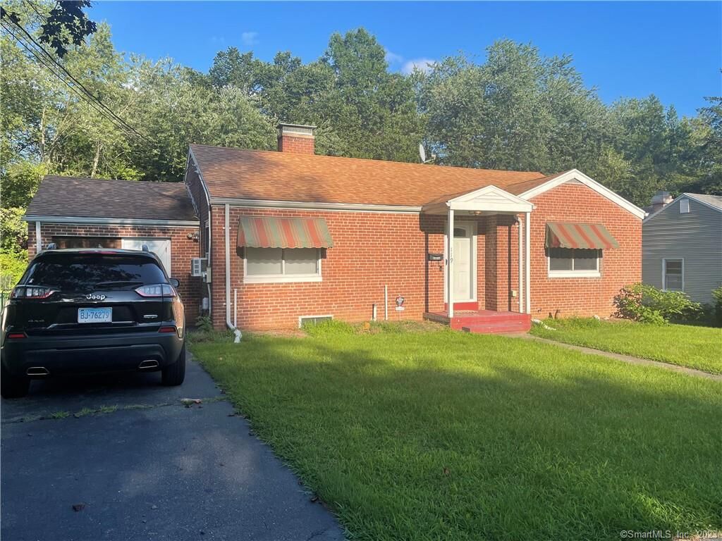 Property Photo:  119 Thompson Street  CT 06514 
