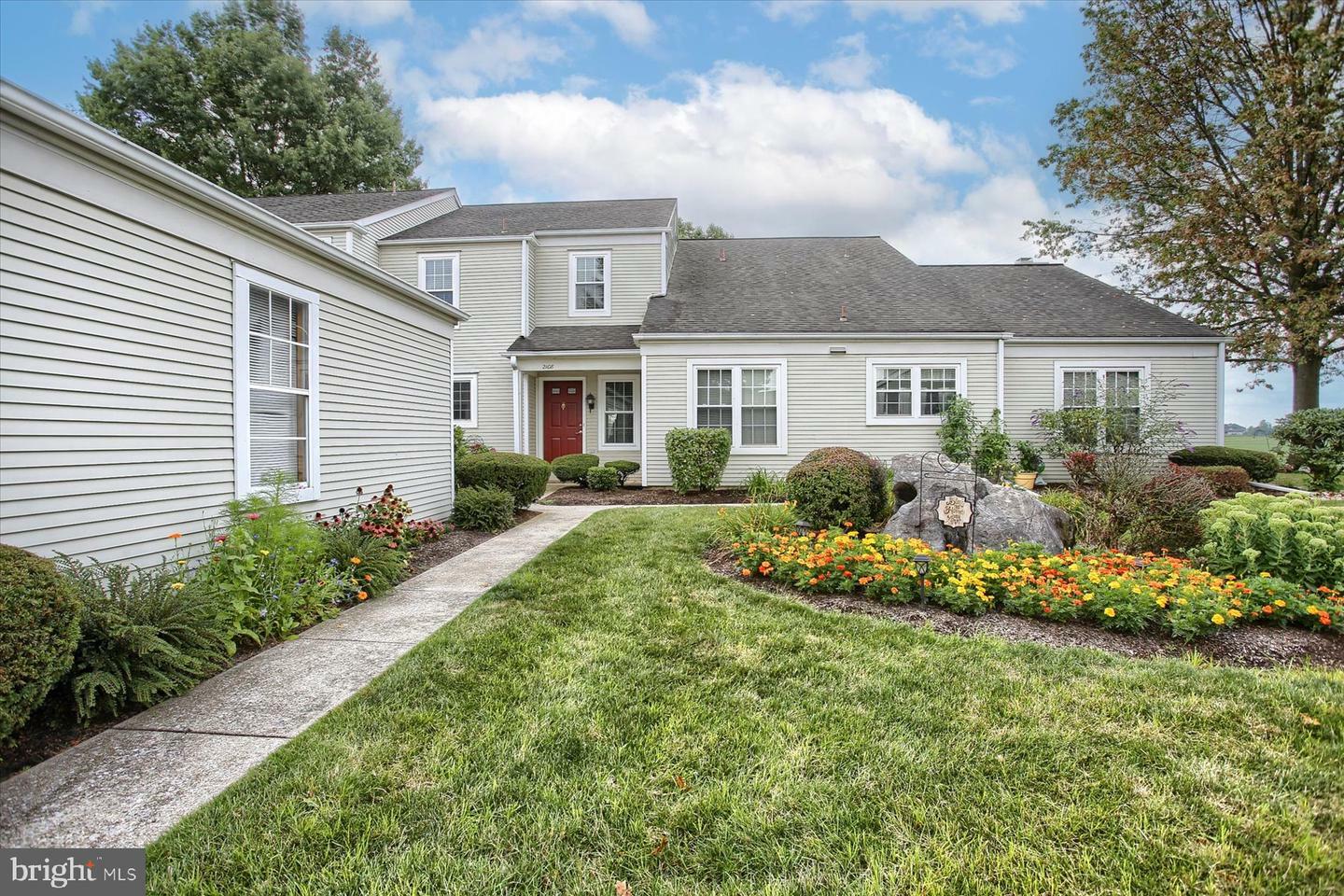Property Photo: 2108 Wexford Road PA 17078