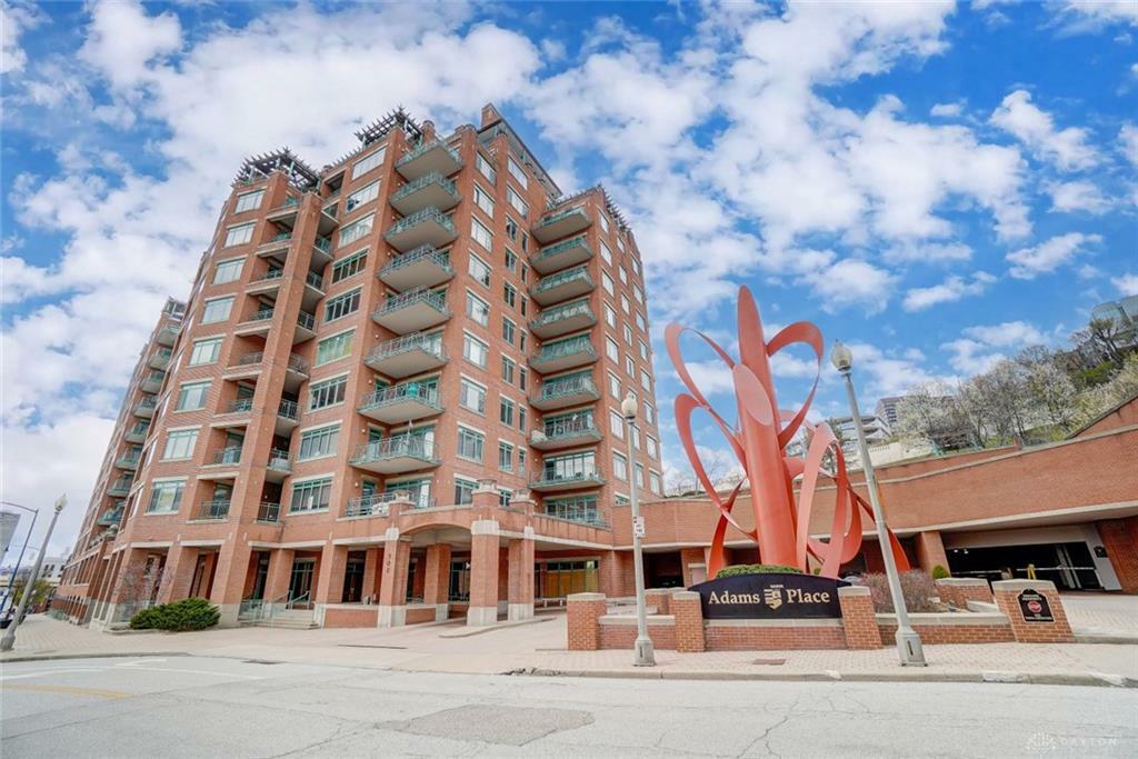 Property Photo: 900 Adams Crossing 3800 OH 45202