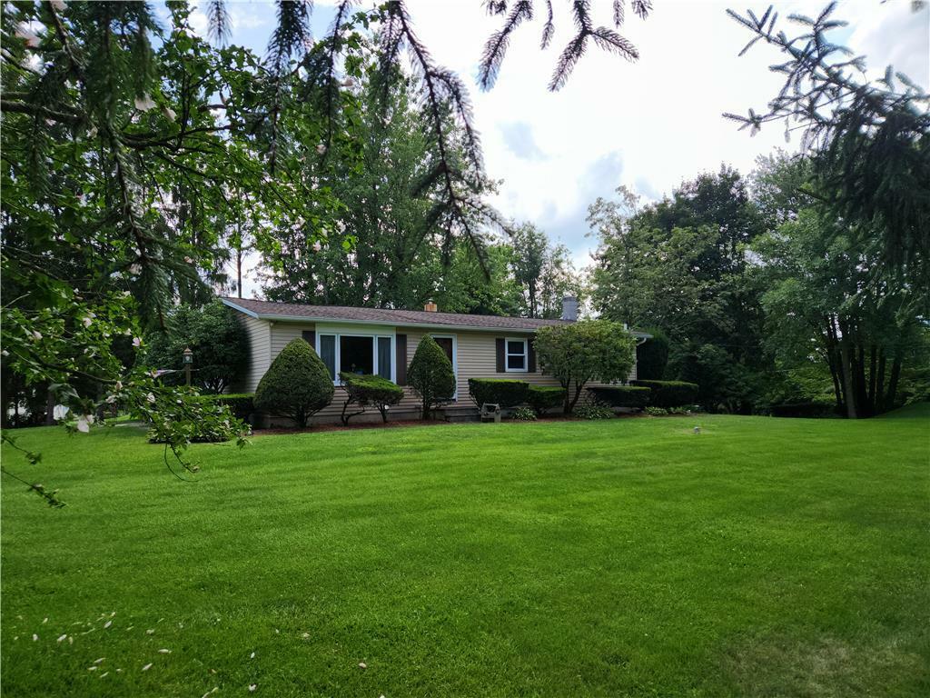 Property Photo:  1429 North Cottonwood Road  PA 18038 