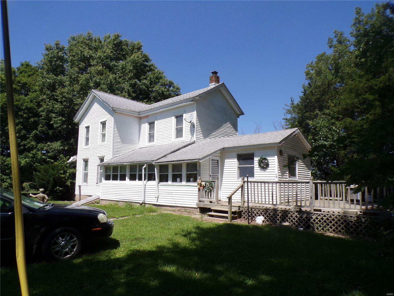 Property Photo:  17454 Sullivan Road  IL 62630 