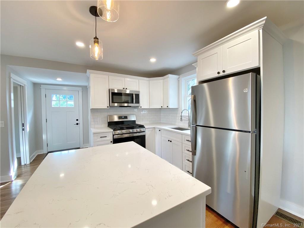 Property Photo:  40 Spring Hill Avenue  CT 06850 