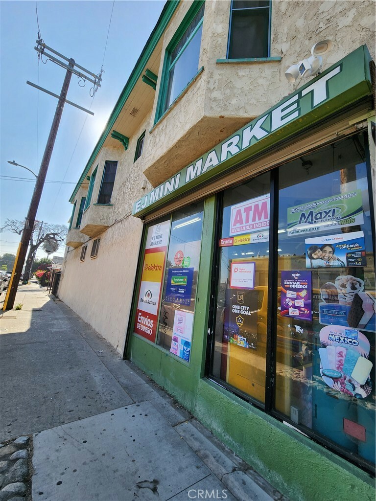 Property Photo:  4600 S Central Avenue  CA 90011 