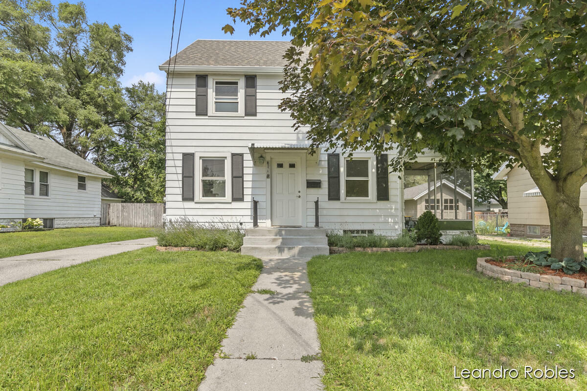 1119 Arlington Street NE  Grand Rapids MI 49505 photo