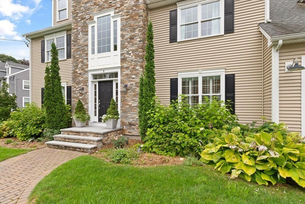 Property Photo: 9 Lexington St MA 01803