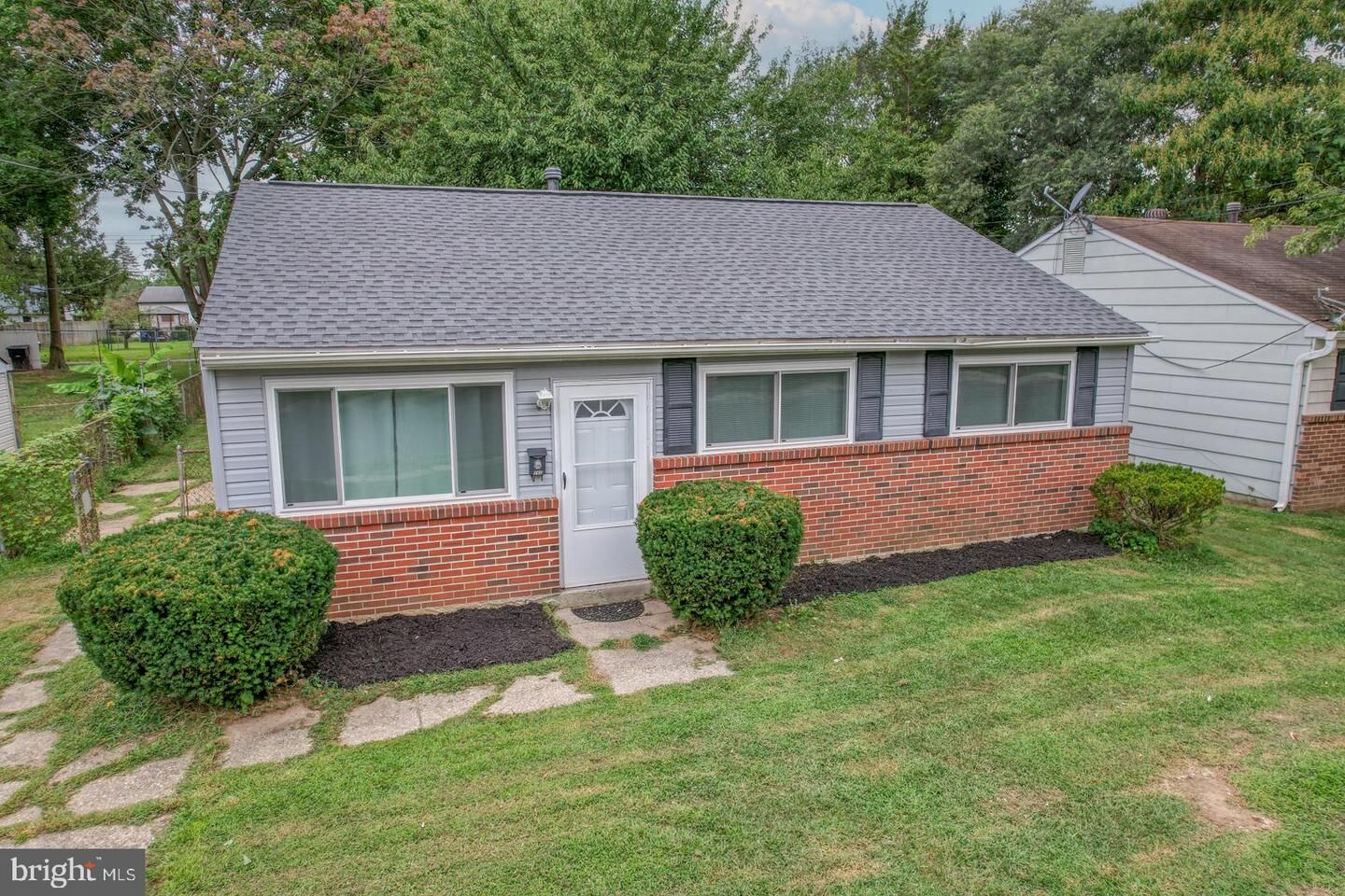 Property Photo:  160 Mitscher Road  DE 19901 