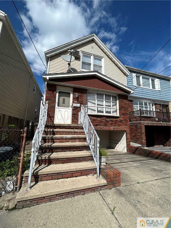 Property Photo:  135 W 51st Street  NJ 07002 