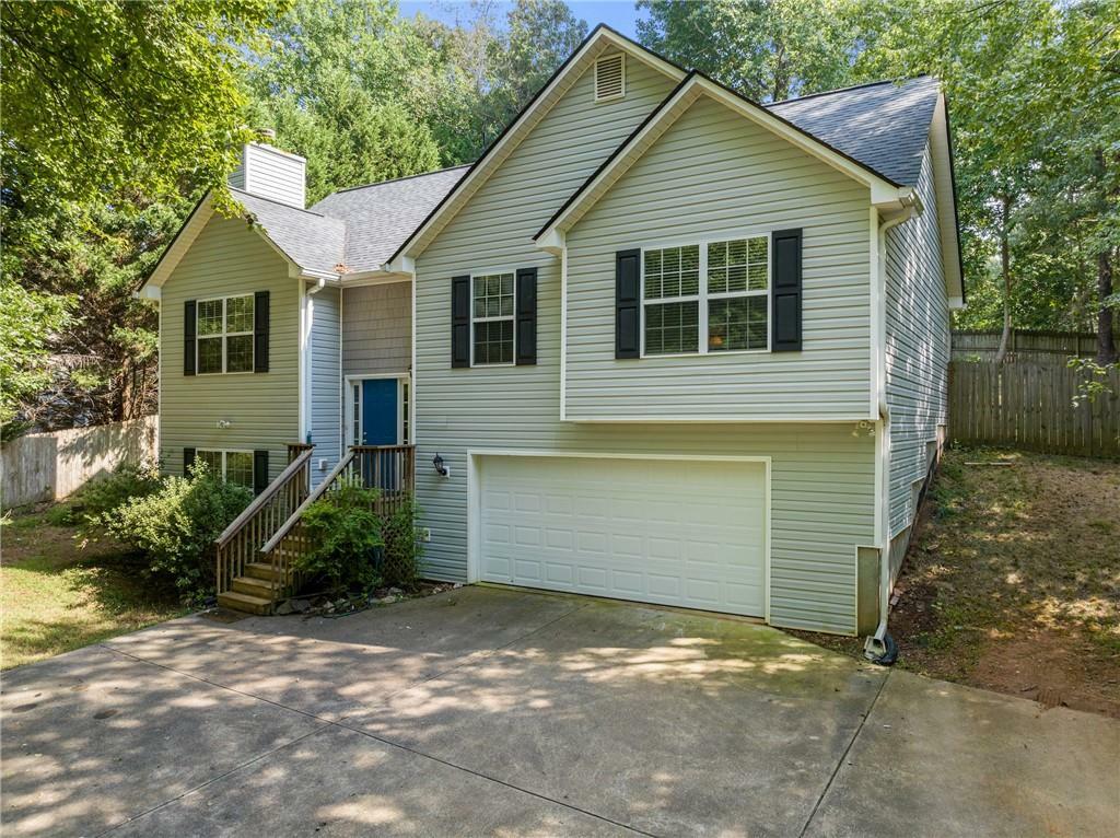 Property Photo:  8765 Bayhill Drive  GA 30506 