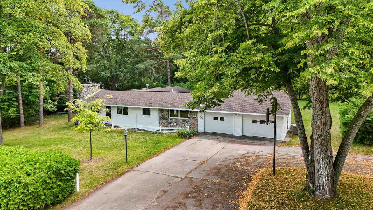 Property Photo: 13180 Maple MI 49720