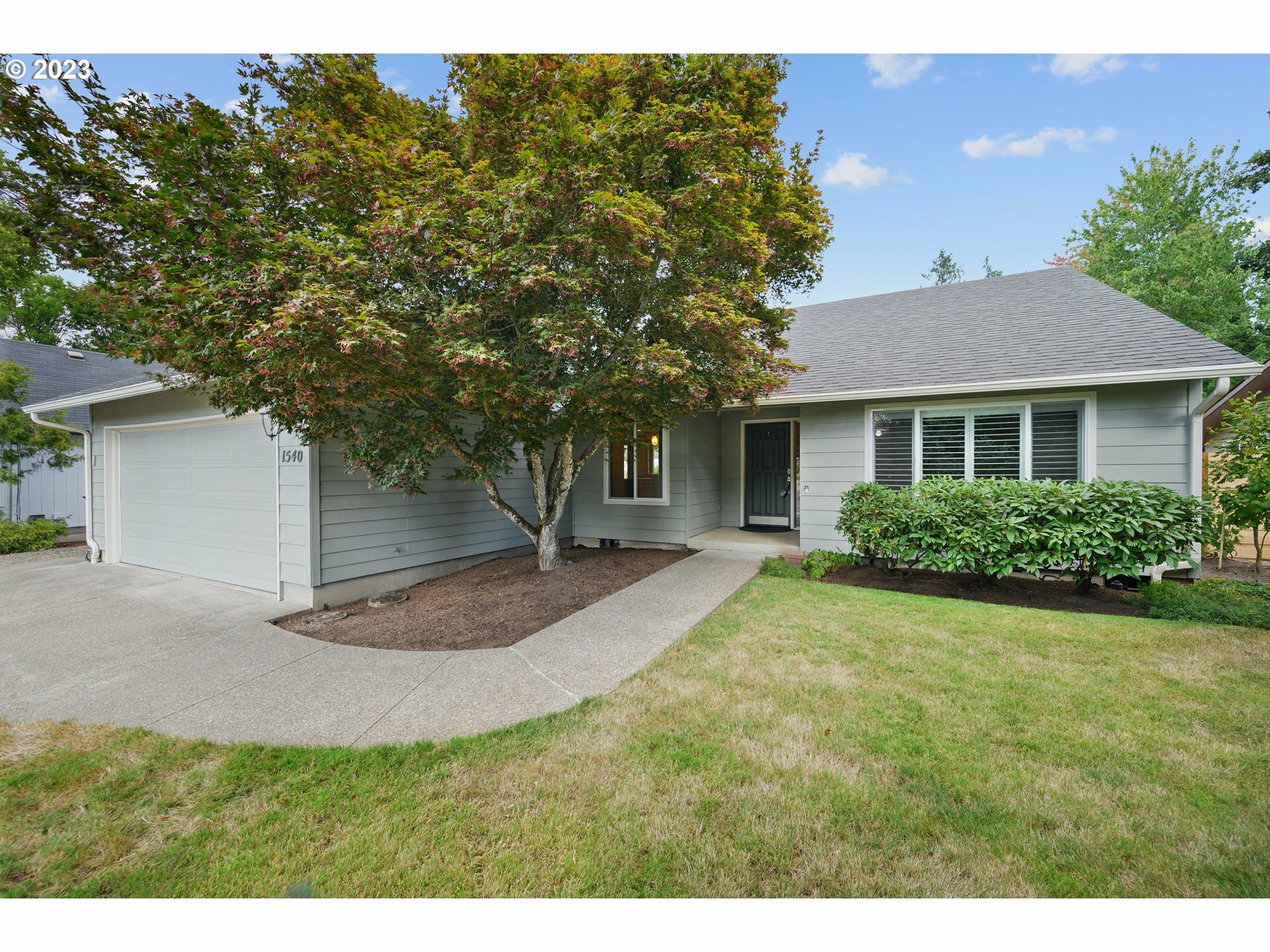 Property Photo: 1540 SW Goucher St OR 97128