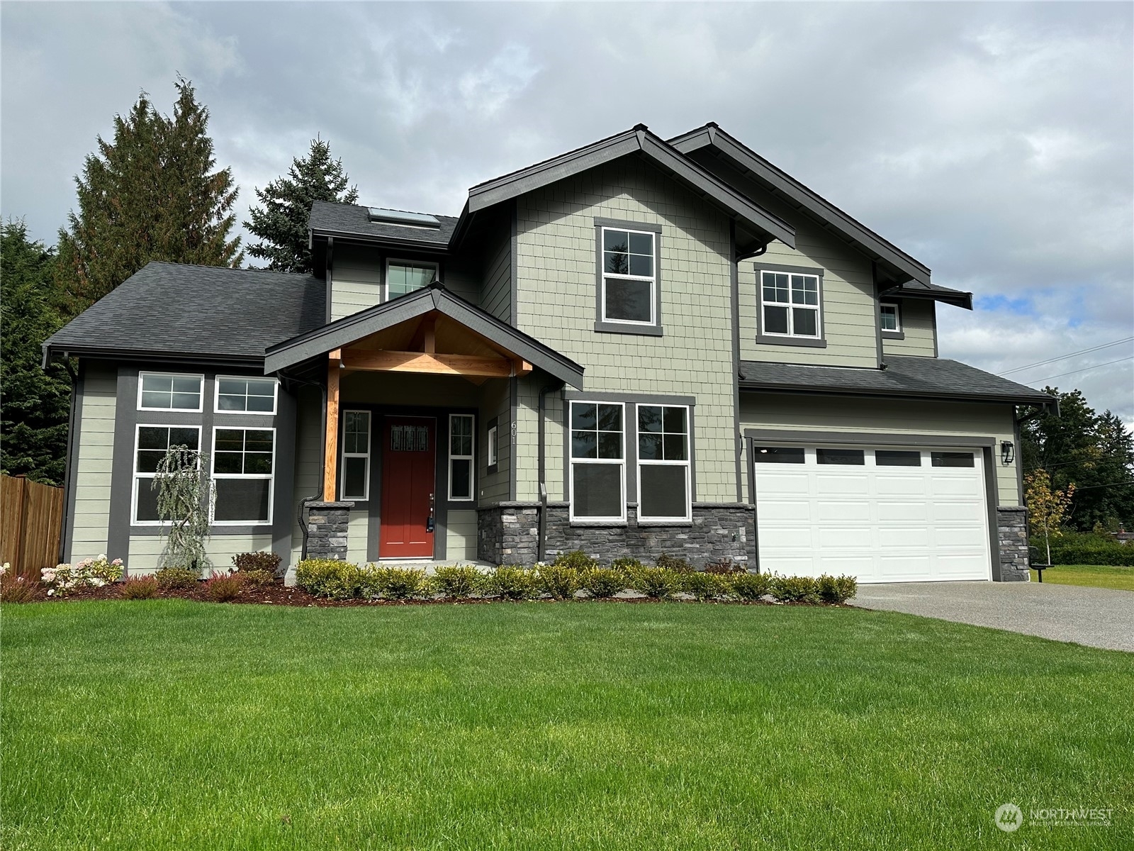 Property Photo:  601 140th St SW  WA 98208 