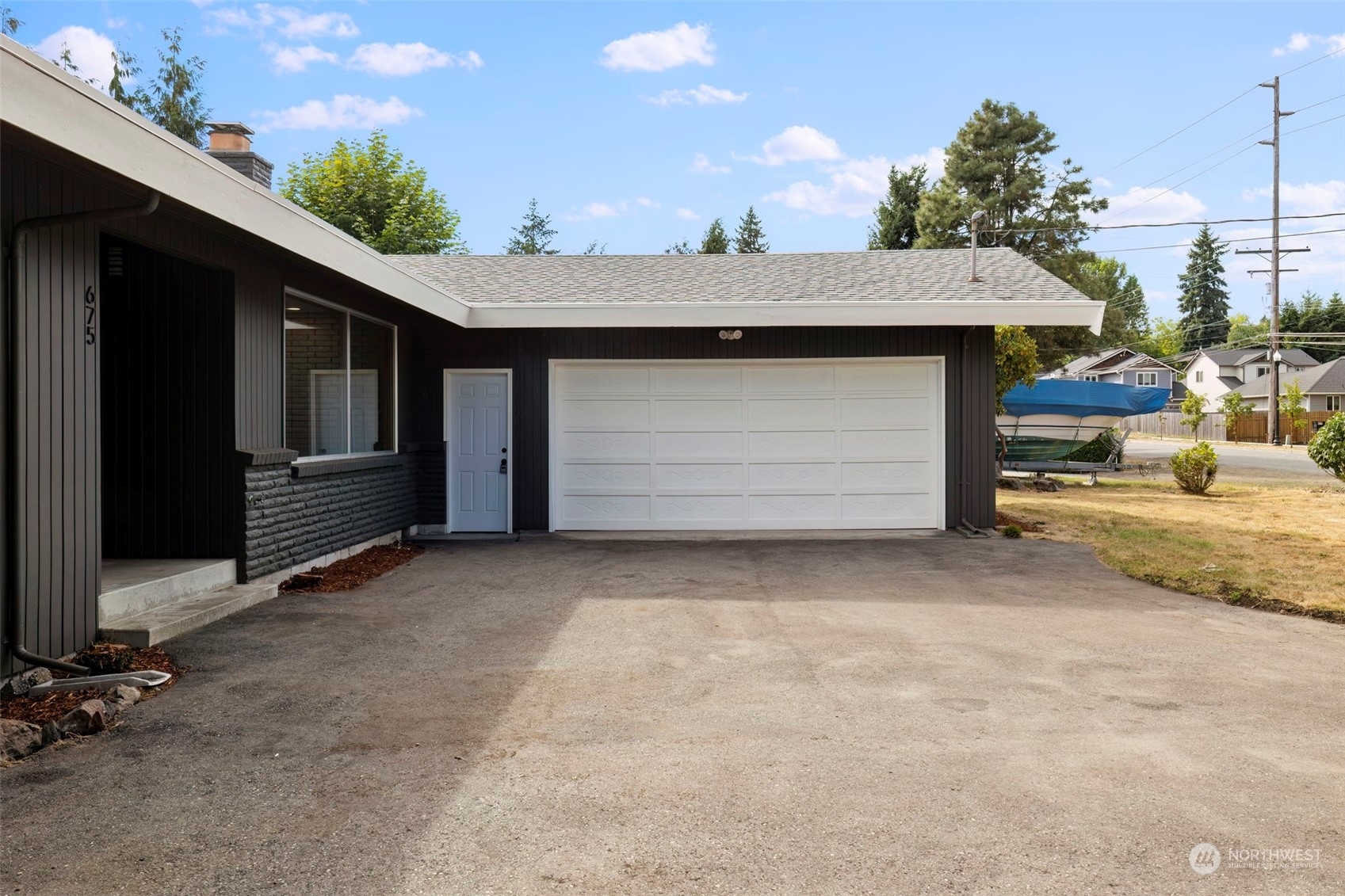 Property Photo: 675 Sylvan Way WA 98310