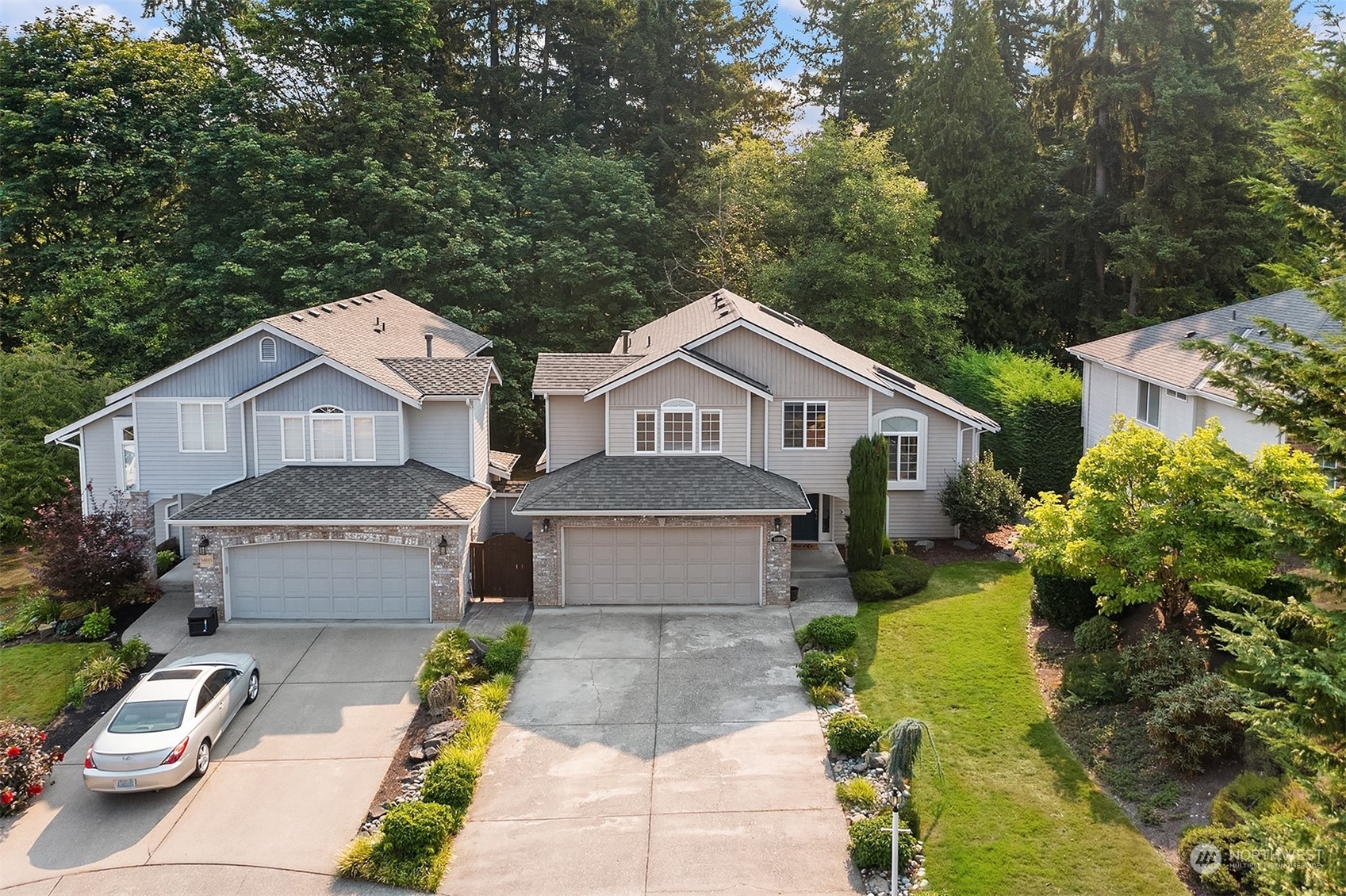 Property Photo: 14808 137th Lane NE WA 98072