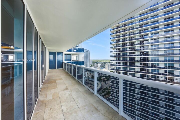 Property Photo: 1850 S Ocean Dr 3301 FL 33009