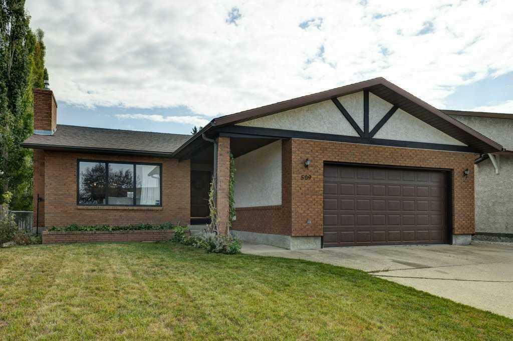Property Photo: 509 53 Avenue West AB T0L0T0