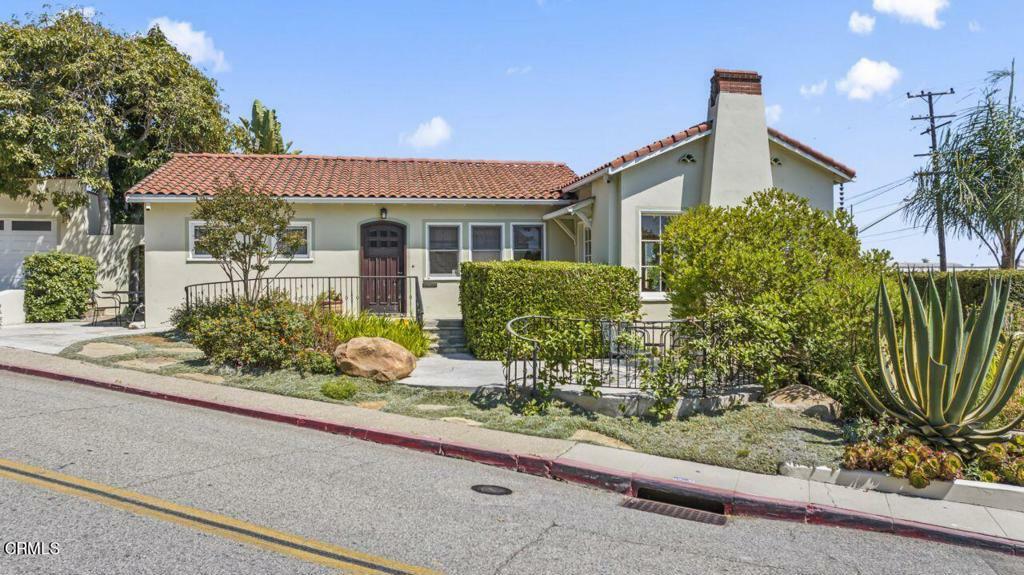 Property Photo:  1497 E Main Street  CA 93001 