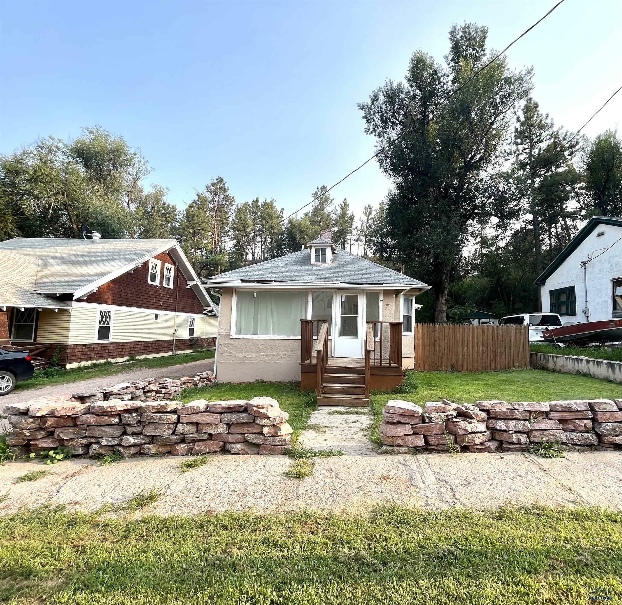 Property Photo:  1917 Edgewood Terrace  SD 57747 