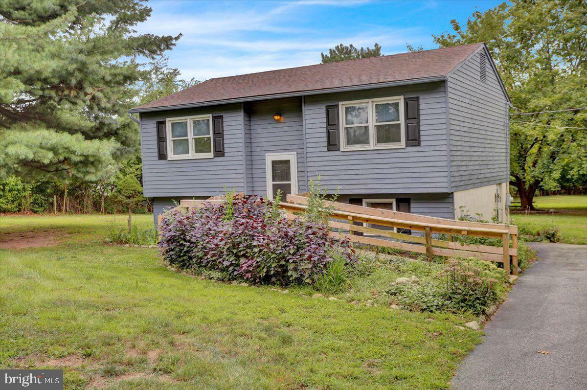 Property Photo:  27 W Conestoga Road  PA 19520 