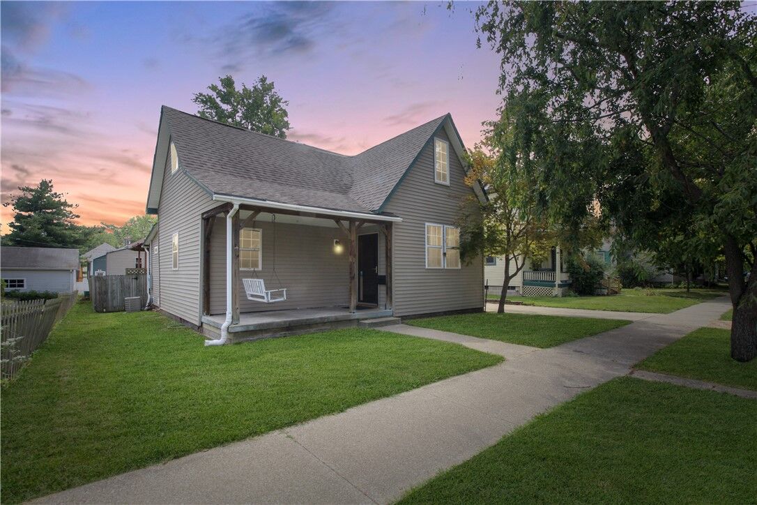 Property Photo:  1326 Monroe Avenue  IL 61920 