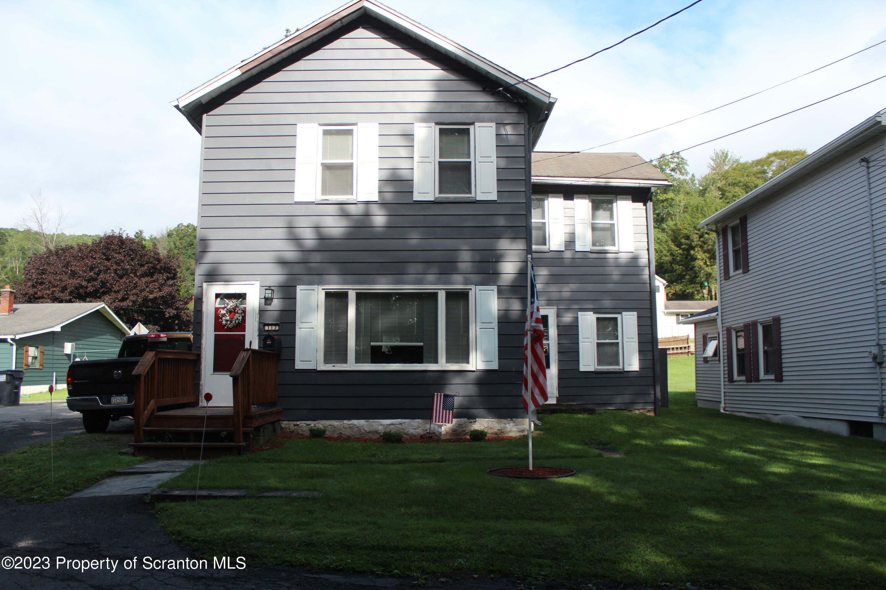 113 Gorham Ave  Mayfield PA 18433 photo