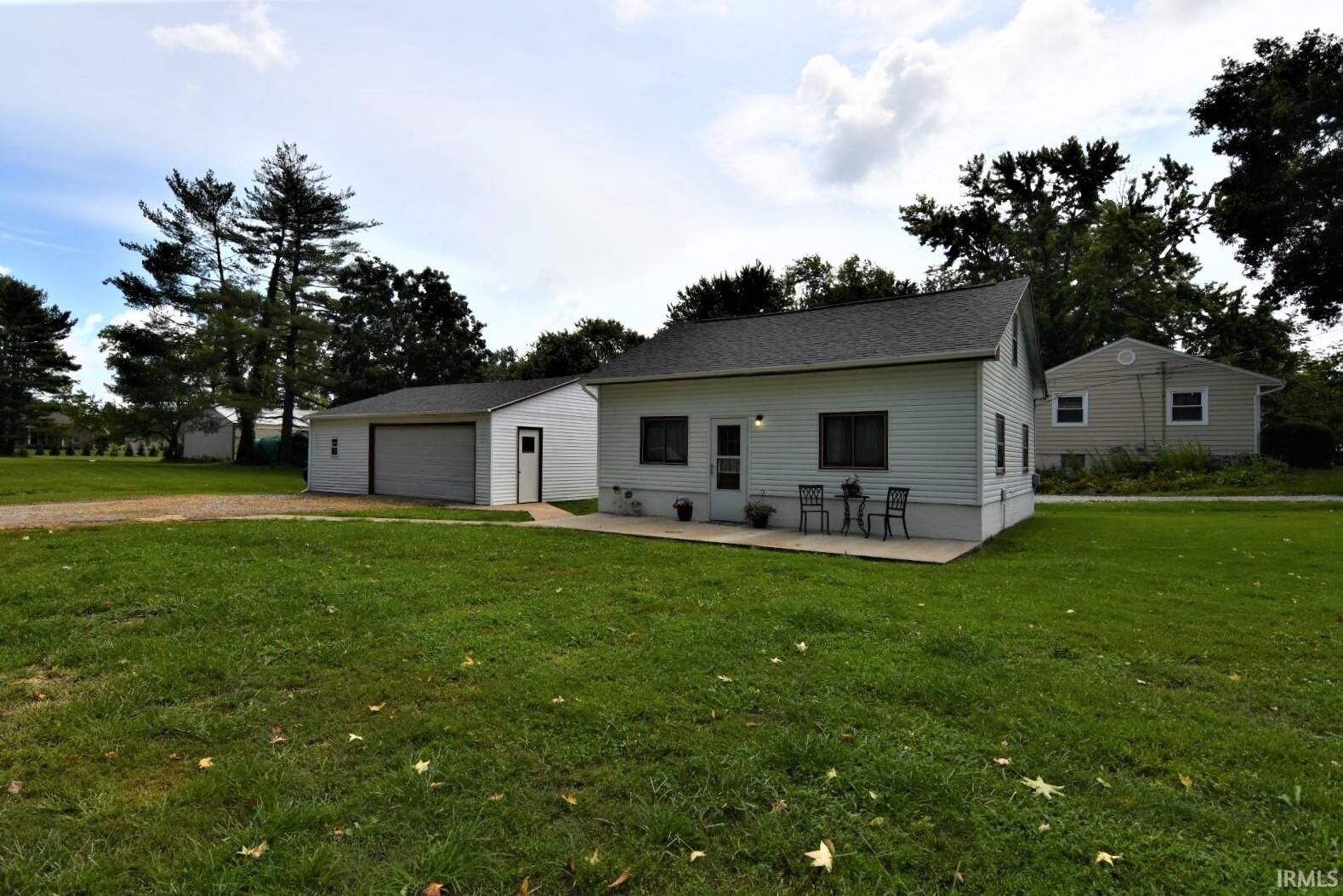 Property Photo: 8113 N Green River Road IN 47725