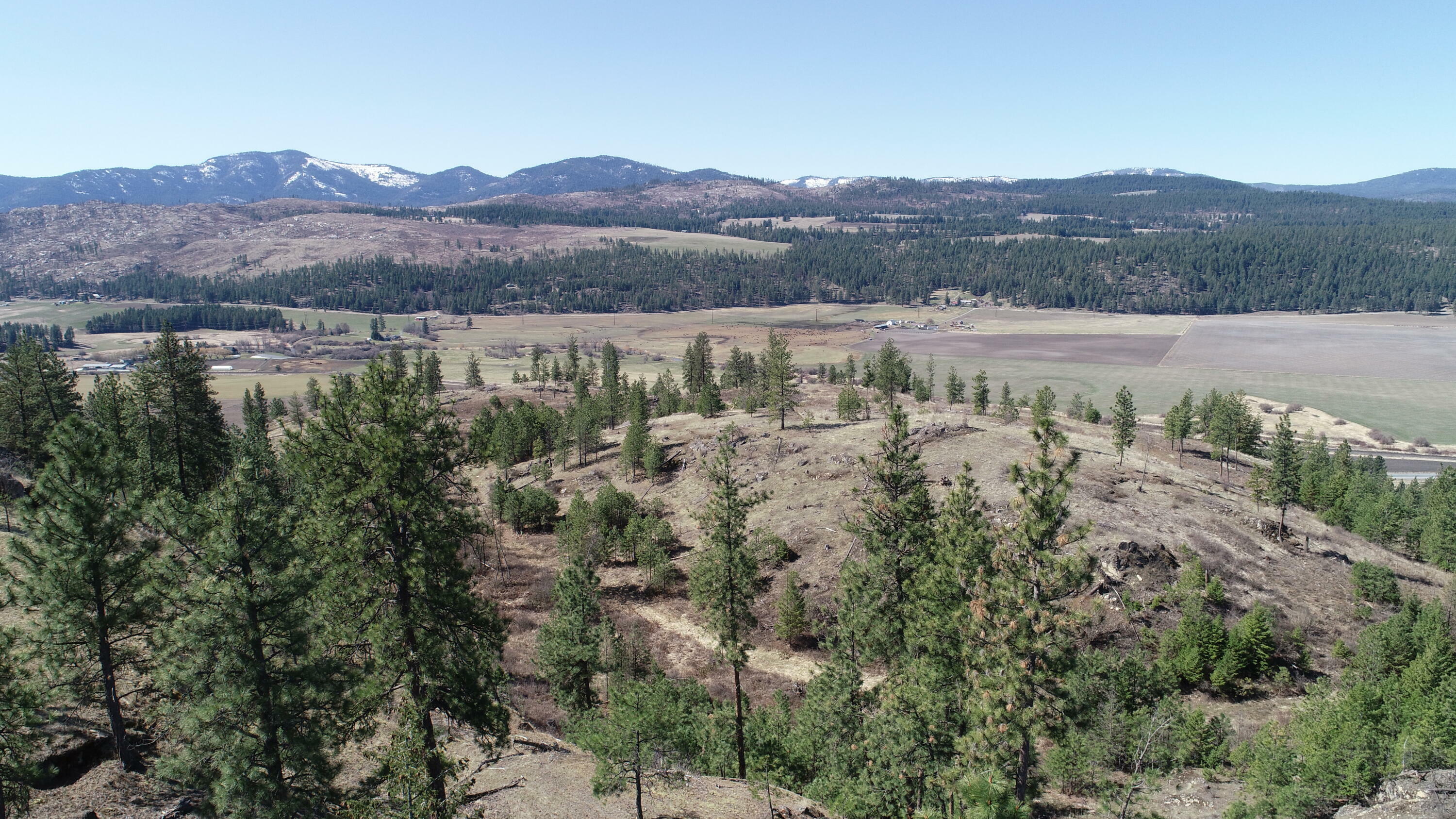 Property Photo:  Xxx Old Arden Hwy  WA 99114 