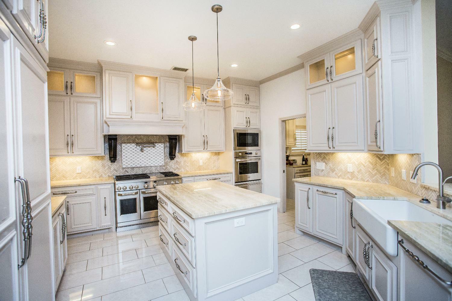 Property Photo: 3920 75th Street TX 79403