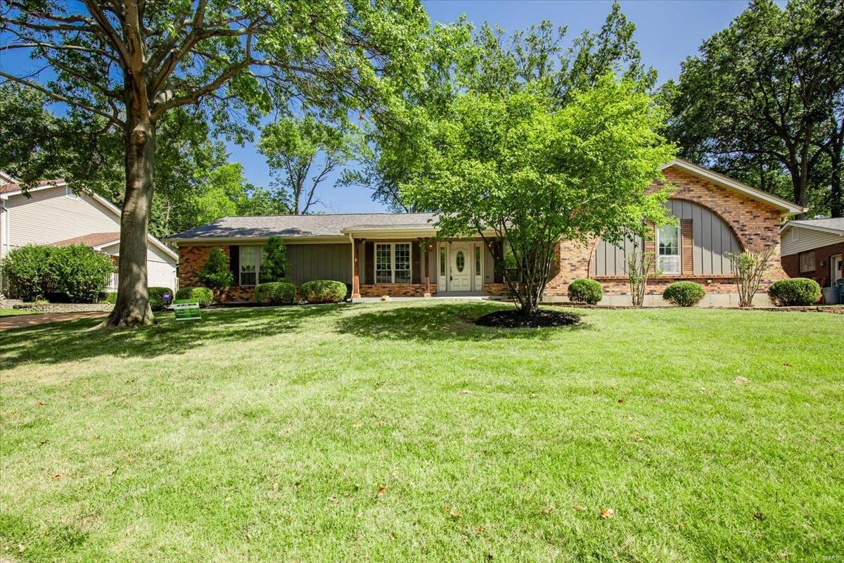 Property Photo: 4839 Gatesbury Drive MO 63128