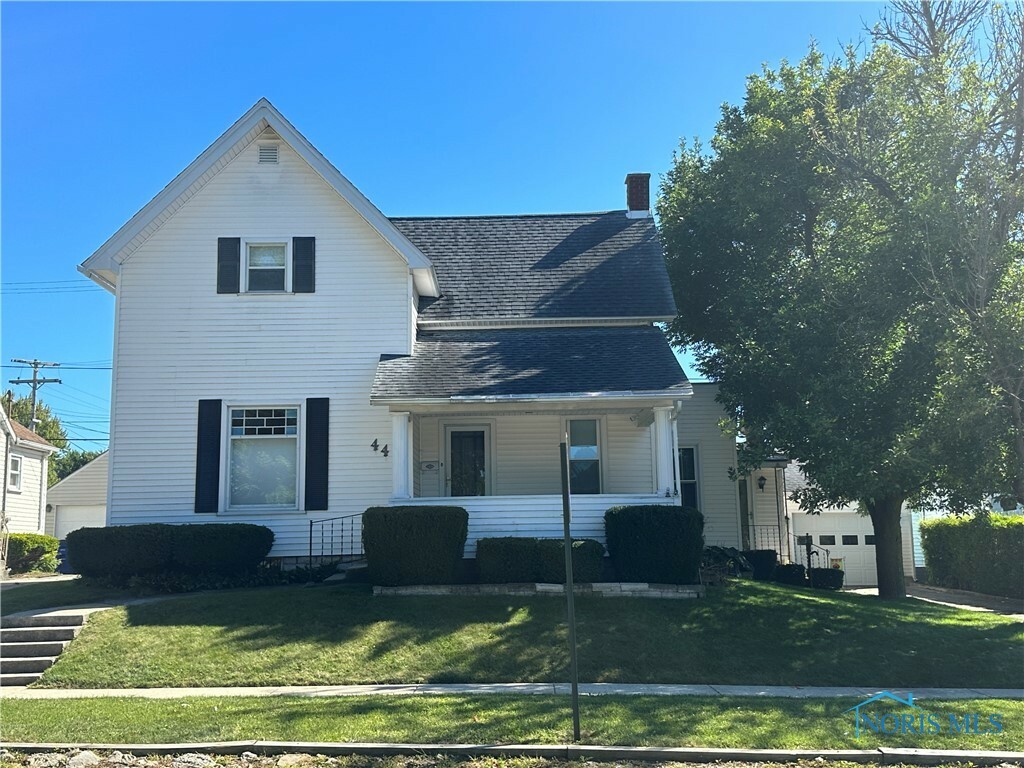 445 Ash Street  Fostoria OH 44830 photo