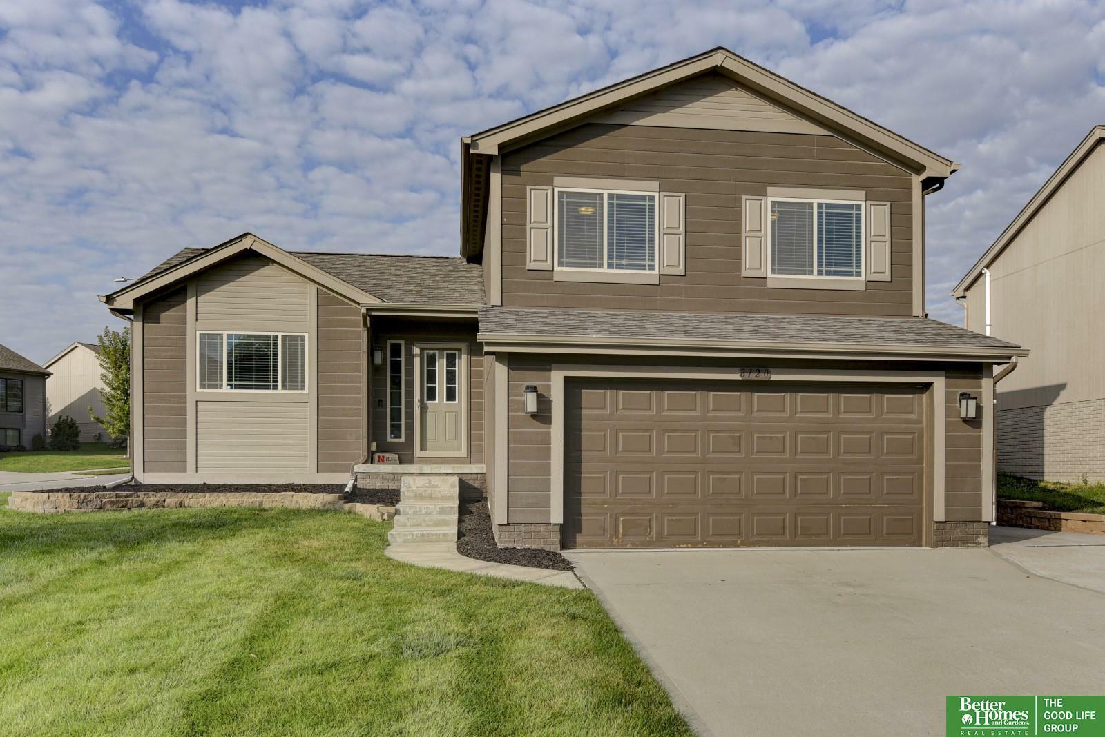 Property Photo: 8120 S 190 Avenue NE 68136
