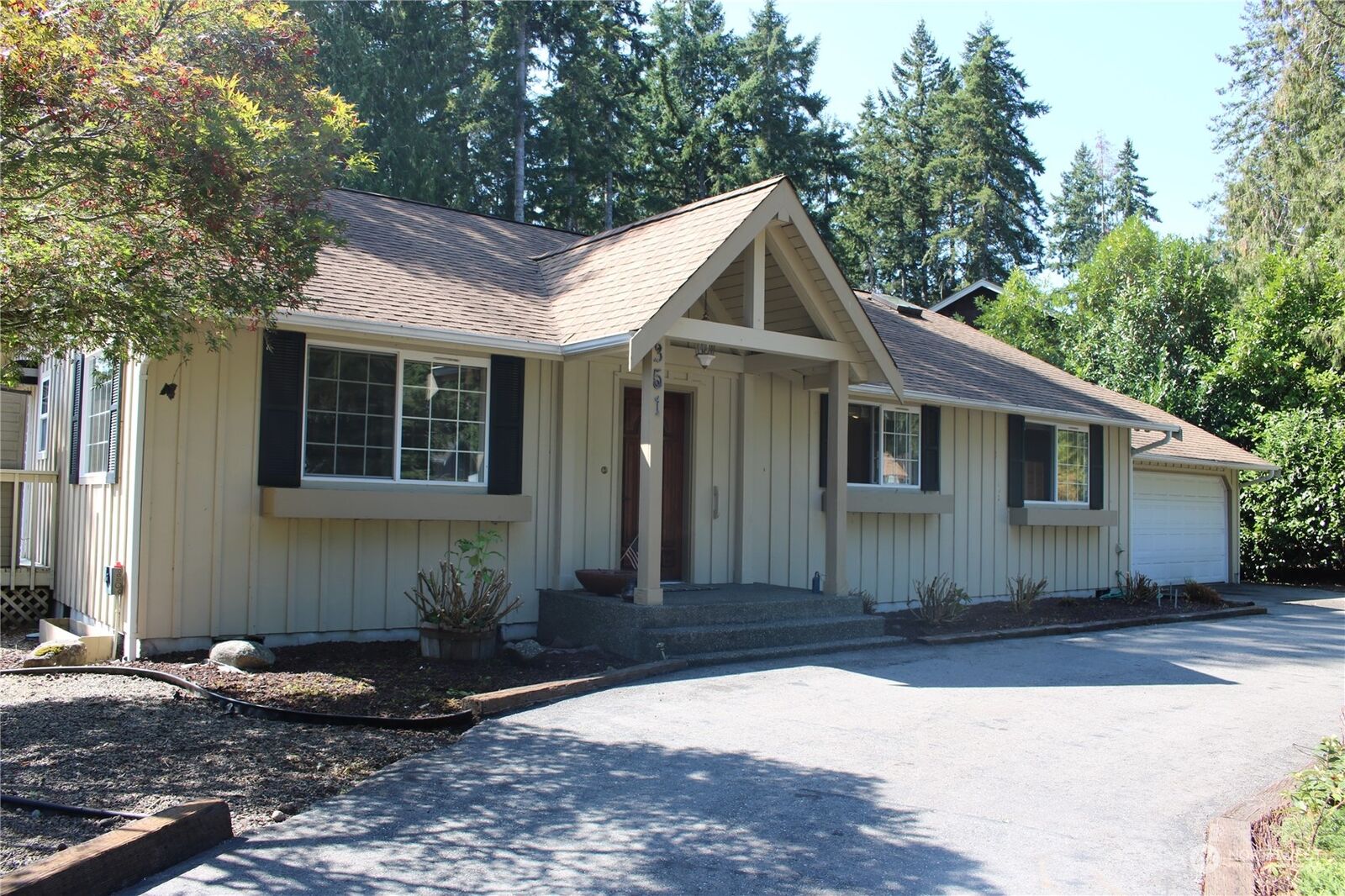 Property Photo: 351 E Mountain View Drive WA 98524