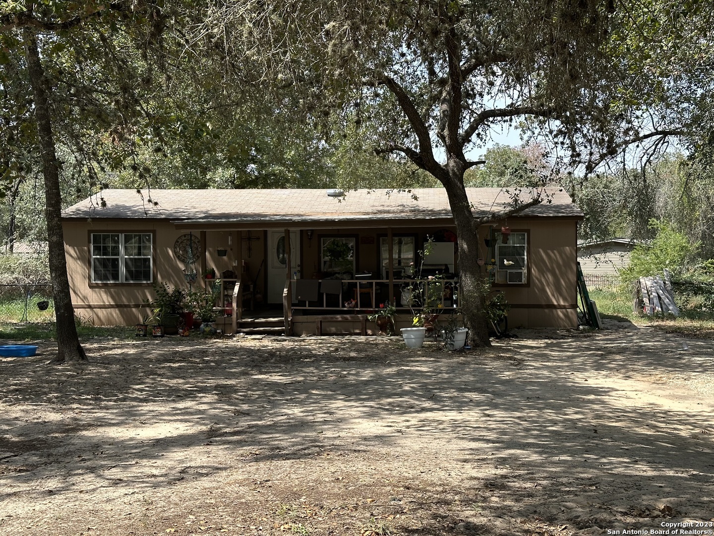 Property Photo:  4007 New Mathis Rd  TX 78112 