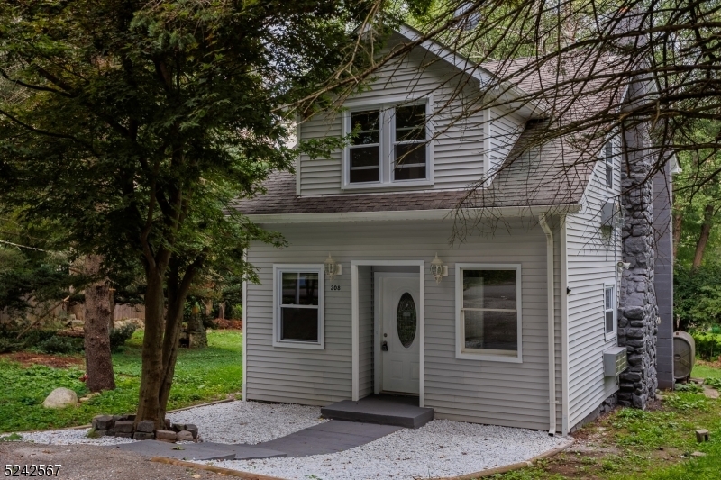 208 Annisquam Rd  Vernon Twp. NJ 07422 photo